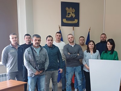 КУРИЕРИ 7 8.04.2025