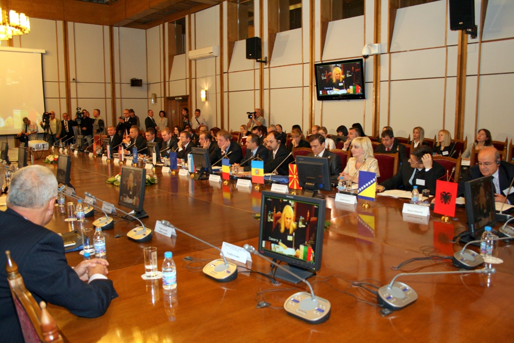 SEENSA_SOFIA_2_big (1)