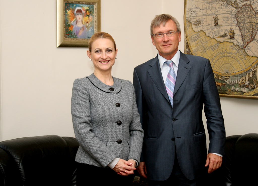 With_MatiasHiopfner_Germani_BIG (1)