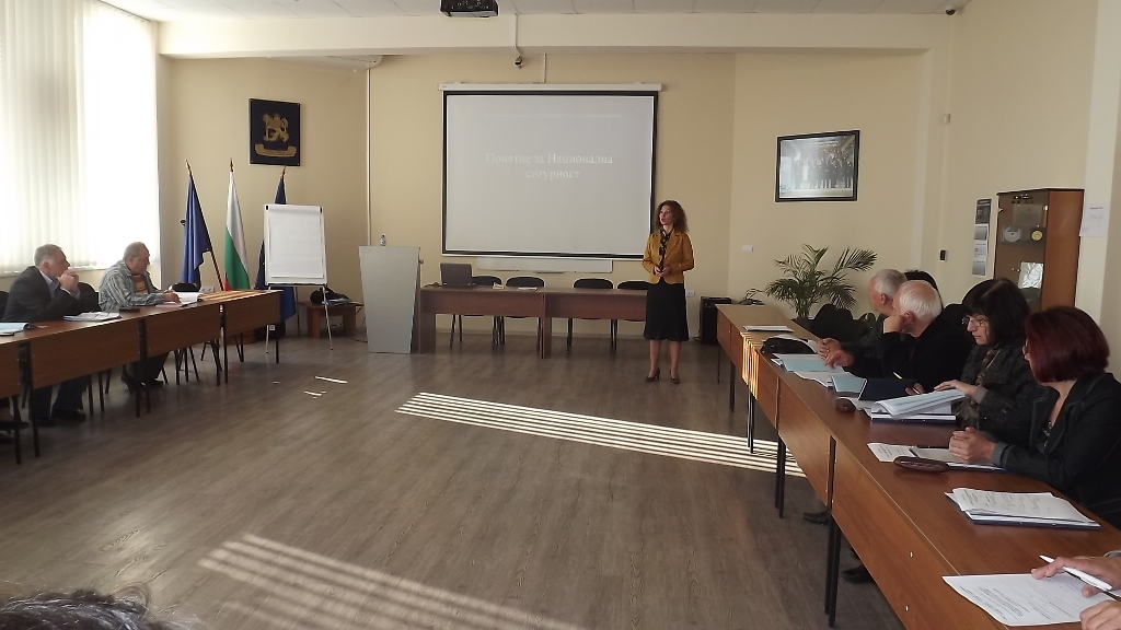 Проведено текущо обучение на служители от районните администрации на Столична община, 9 и 10 октомври 2012 г., Учебен център на ДКСИ в град Банкя