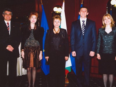 Три години ДКСИ, 8 ноември 2005 г.