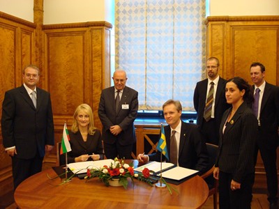 Signing of Agreement between the Government of the Republic of Bulgaria and the Government of the Kingdom of Sweden on mutual protection and exchange of classified information, 9 October 2007, Stockholm