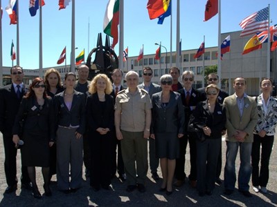 Visit of Bulgarian journalists in the NATO Headquarters, organized by the State Commission on Information Security, 27-29 May 2009,