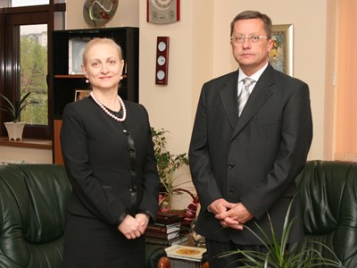 Working meeting of the Chairperson of the SCIS Mrs. Tsveta Markova with the Ambassador Extraordinary and Plenipotentiary of the Republic of Serbia to the Republic of Bulgaria H. E. Mr. Aleksandar Crkvenjakov, 27 April 2011, Sofia